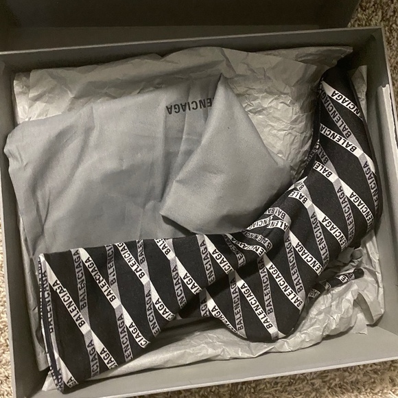 Balenciaga Booties - Picture 1 of 6